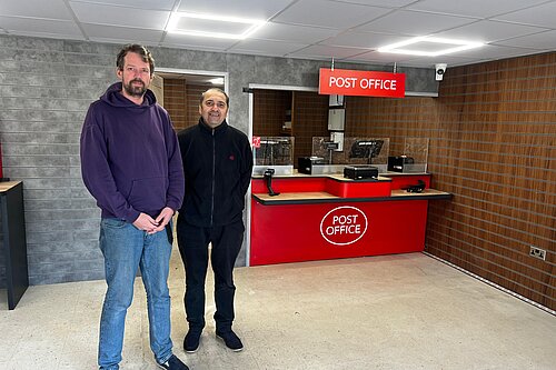 Councillor Hollyer at the opening of the post office